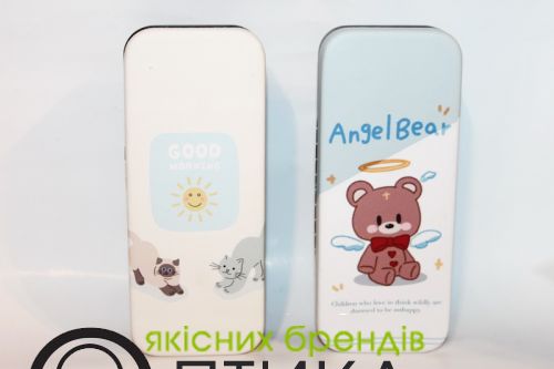 Футляр в асортименті