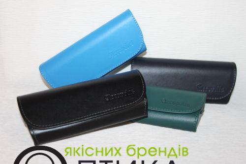 Шкіряні футляри для сонцезахисних окулярів