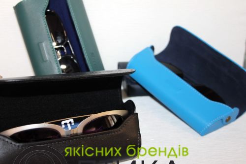Шкіряні футляри для сонцезахисних окулярів